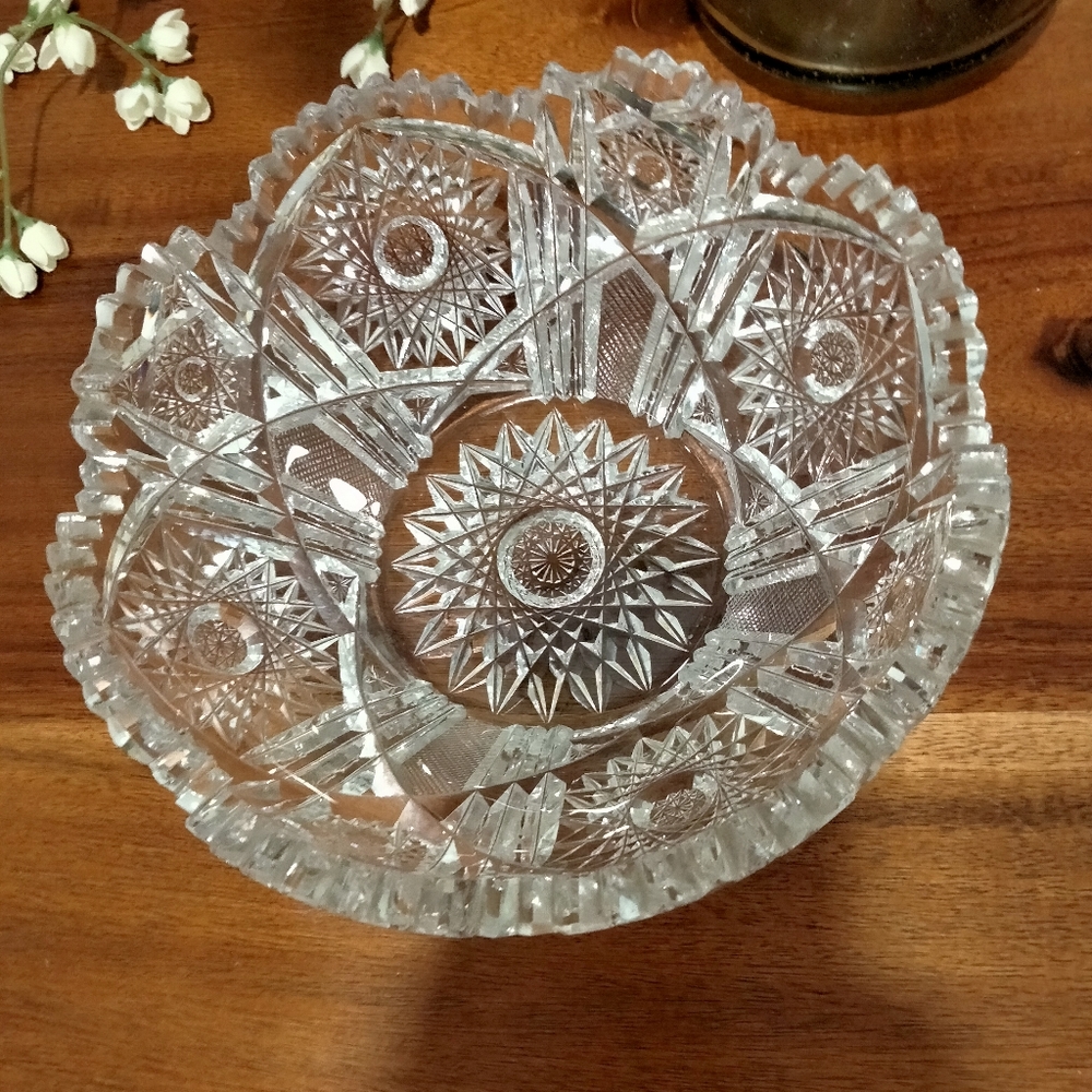 German Crystal Bowl 💎